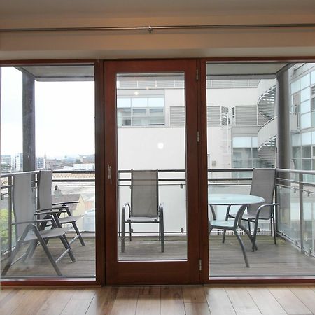 Point Village Modern Apartment Dublin Dış mekan fotoğraf